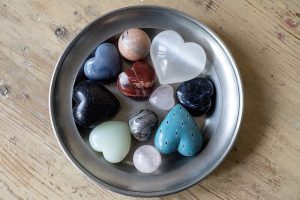 manifest love- love crystals- archangel chamuel- lady charity- claire stone- angels-